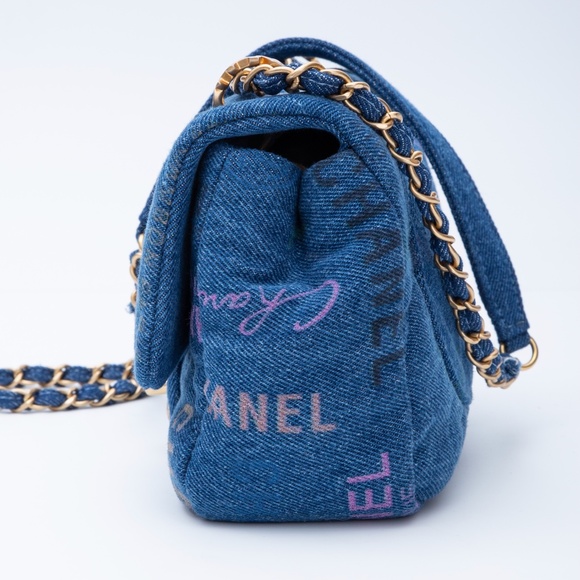 CHANEL PRINTED CC BLUE DENIM SMALL GRAFFITI FLAP BAG (2022) - Picture 3 of 11